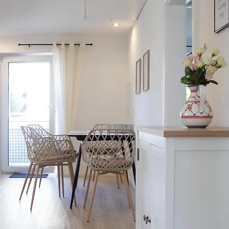 Apartment Im Luftkurort Kisslegg, Frisch Renoviert, Balkon, Boxspringbetten, Smarttv, Playstation, Kaffevollautomat, Ruhig, Familienfreundlich Exterior foto